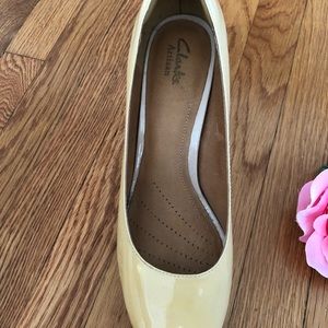 clarks adriel phyliss pump